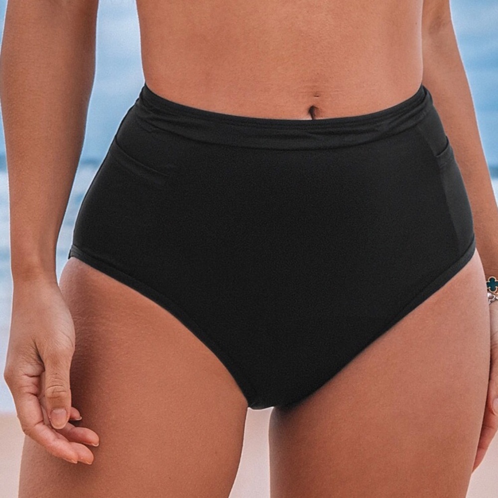 Cupshe High Waisted Black Bikini Bottom Side Pockets Womens Size Small New